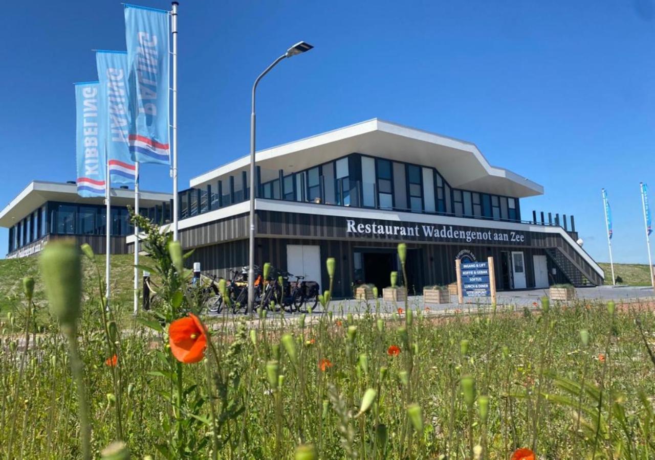 Hotel Waddengenot Pieterburen Exterior photo