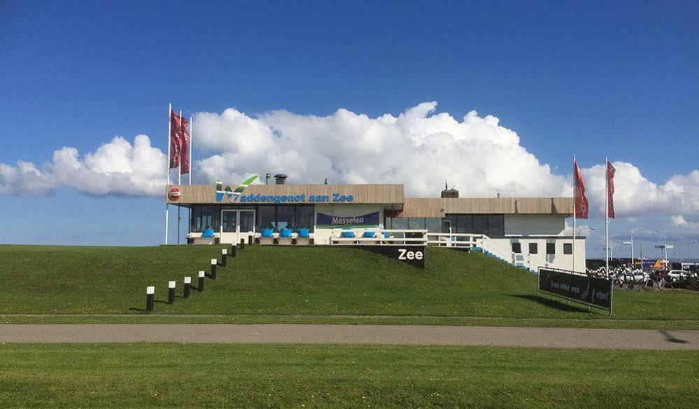 Hotel Waddengenot Pieterburen Exterior photo